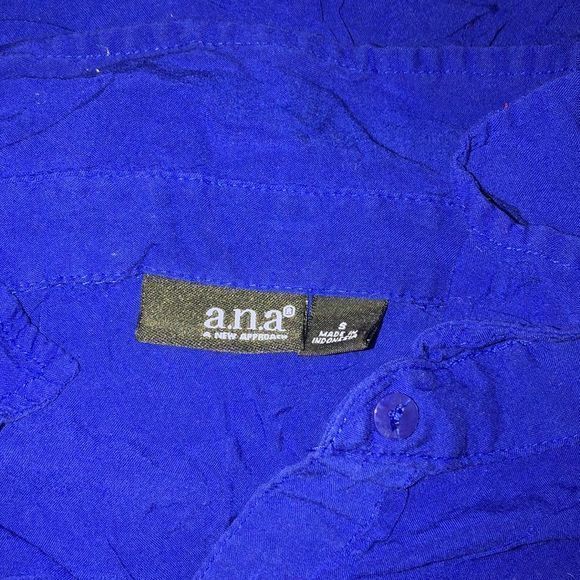 🎀 3/$20 ANA‎ women’s Small blue Button down blouse - Picture 3 of 6